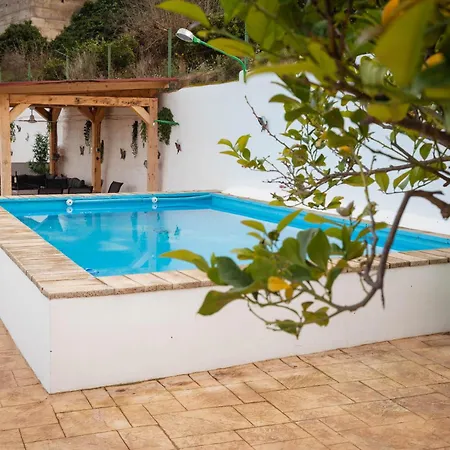 Mountain View - A Peaceful Retreat Villa Calles